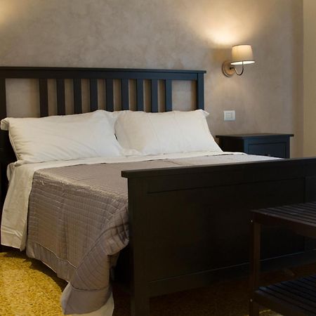 B&B I Propilei Di San Girolamo ริมินี ภายนอก รูปภาพ